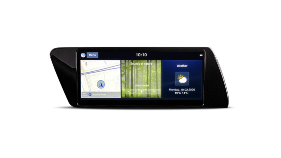 The Hyundai i20's 10.25 inch centre touch screen, displaying the current route, music and weather