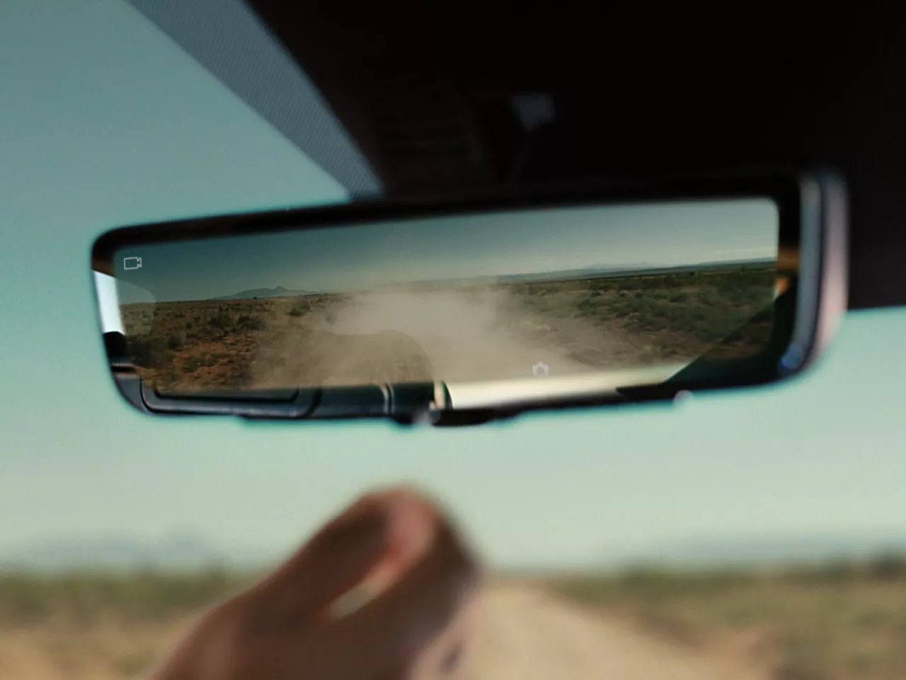 The digital center mirror of the Hyundai Santa Fe.